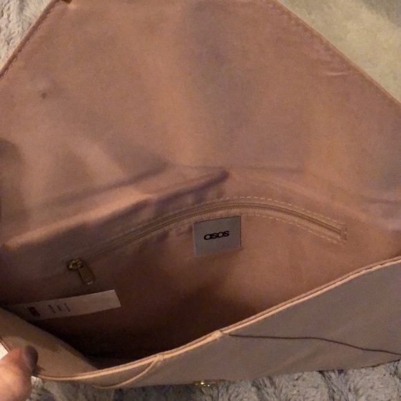 ASOS envelope clutch in nude/gold - Picture 4 of 4